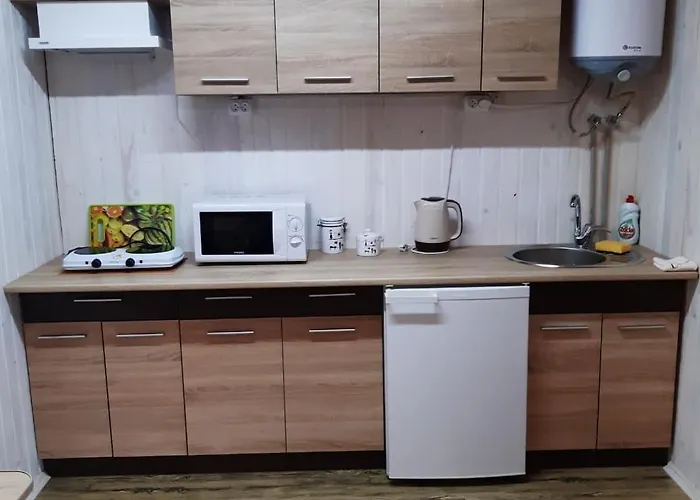 度假居 тихий куточок *